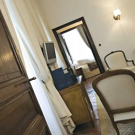 Relais De 3* 미르포아