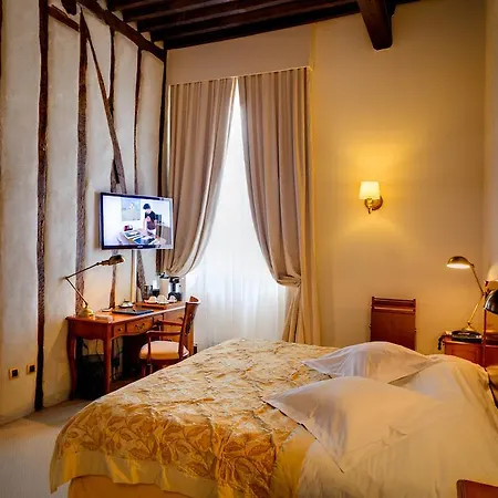 Relais De 호텔 3*